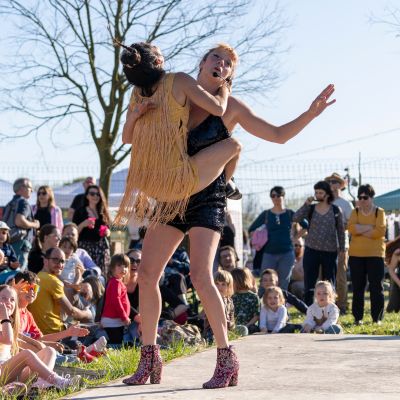 Duo Bau Show
